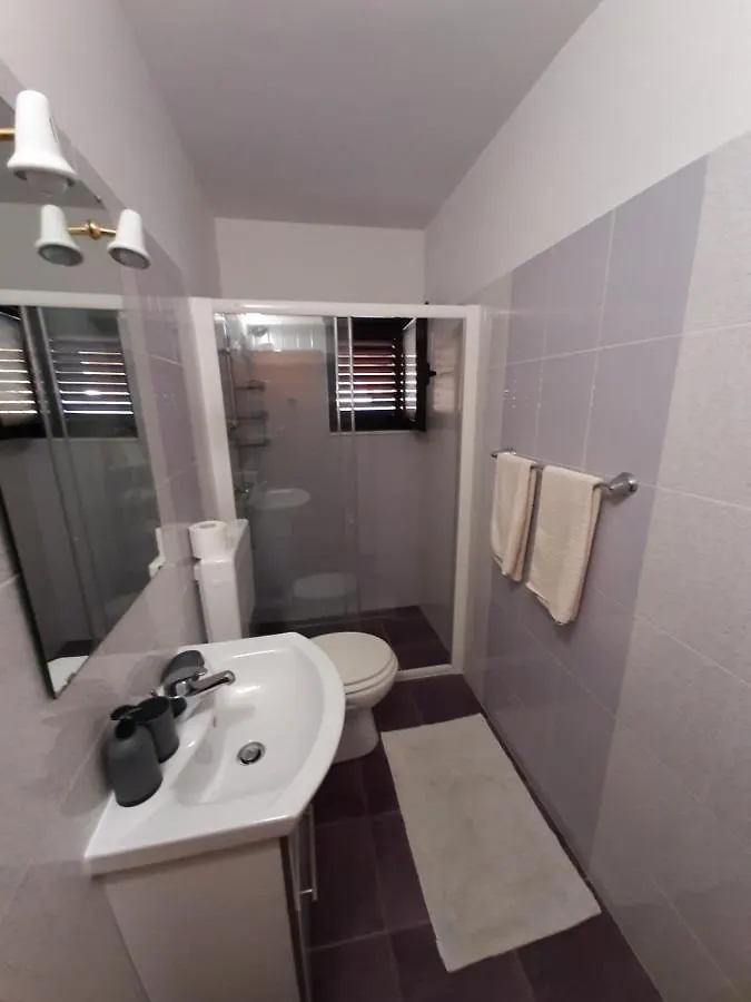 Riva Sea View Apartment Novigrad