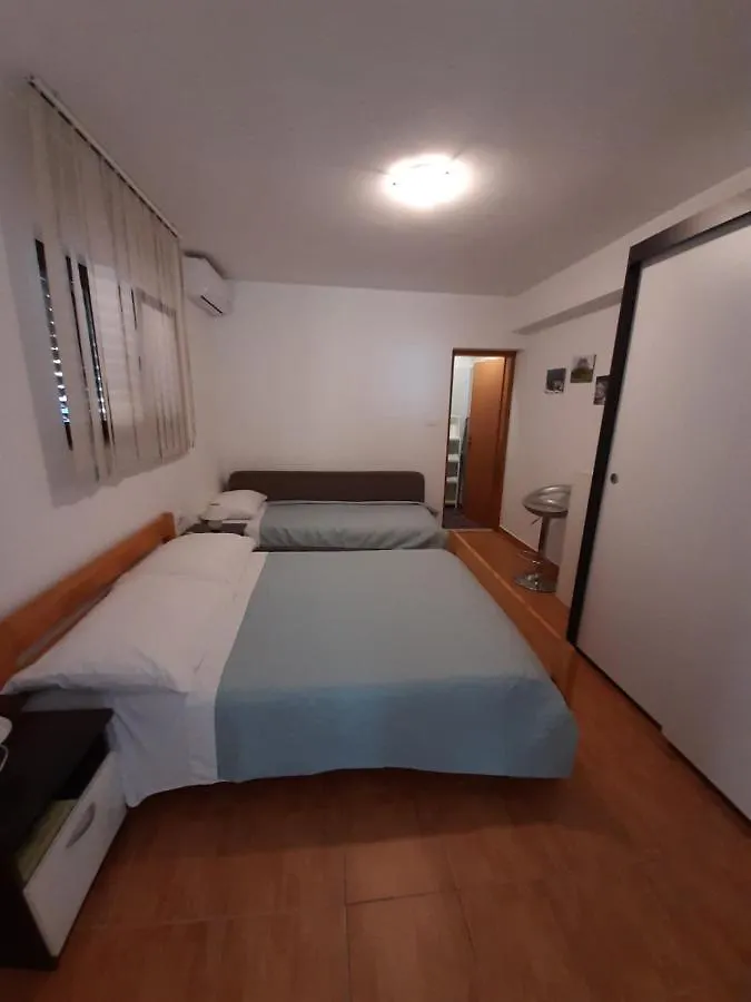 Riva Sea View Apartment Novigrad  0*, Novigrad (Istria) Croatia